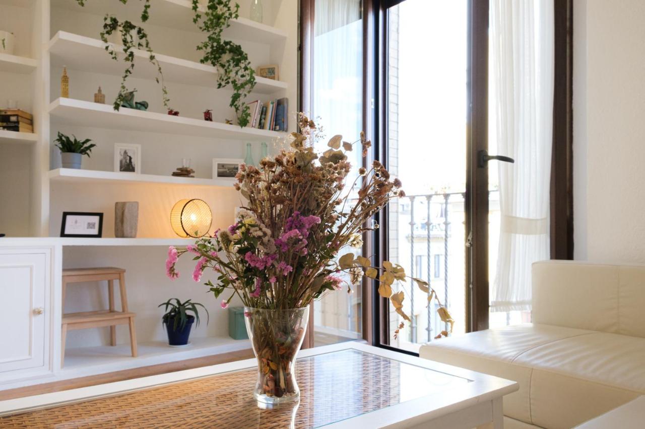 Vista Catedral Apartman Sevilla Kültér fotó