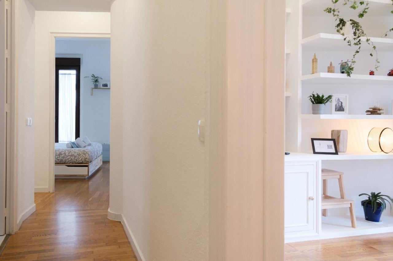 Vista Catedral Apartman Sevilla Kültér fotó