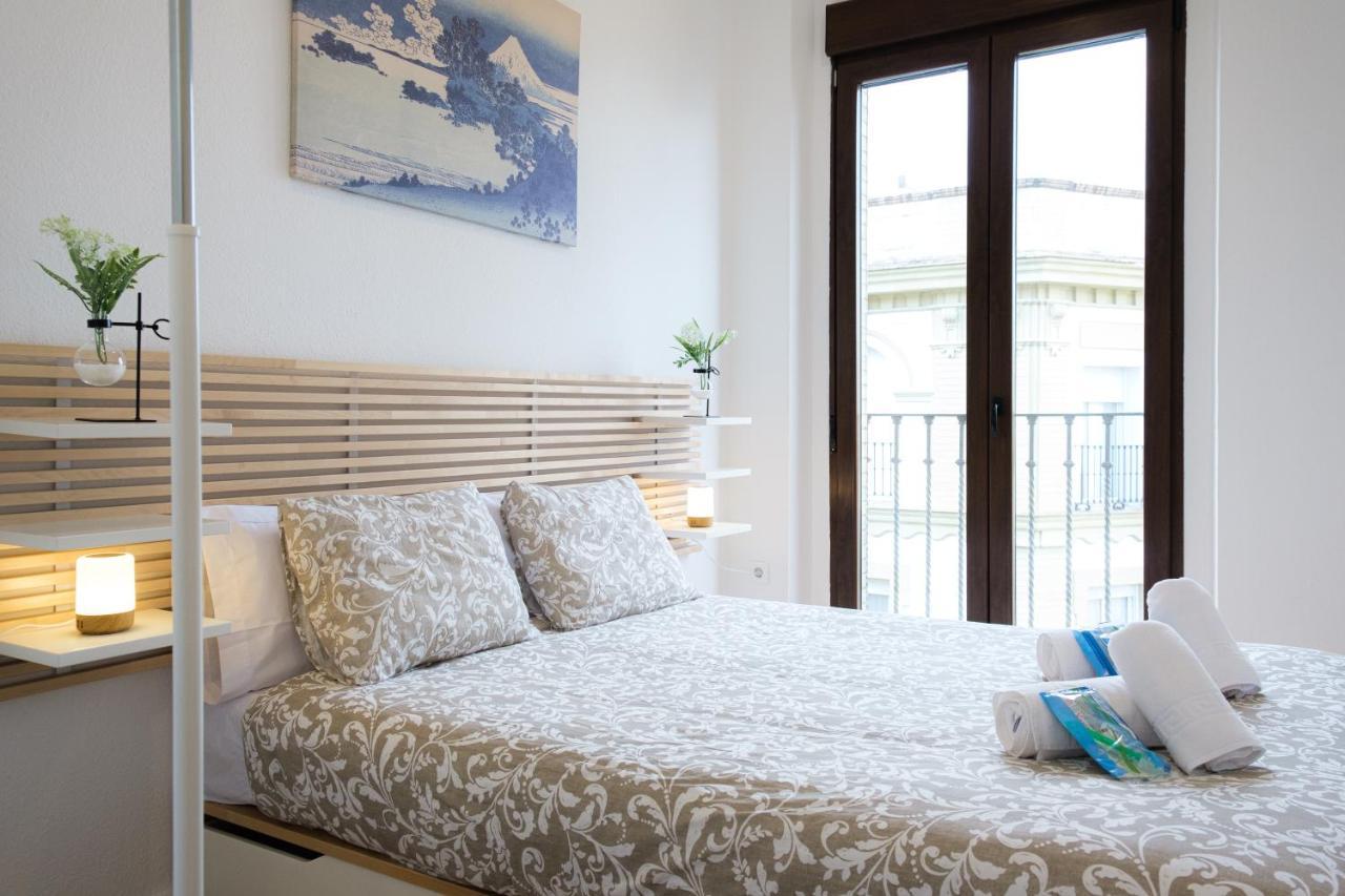 Vista Catedral Apartman Sevilla Kültér fotó